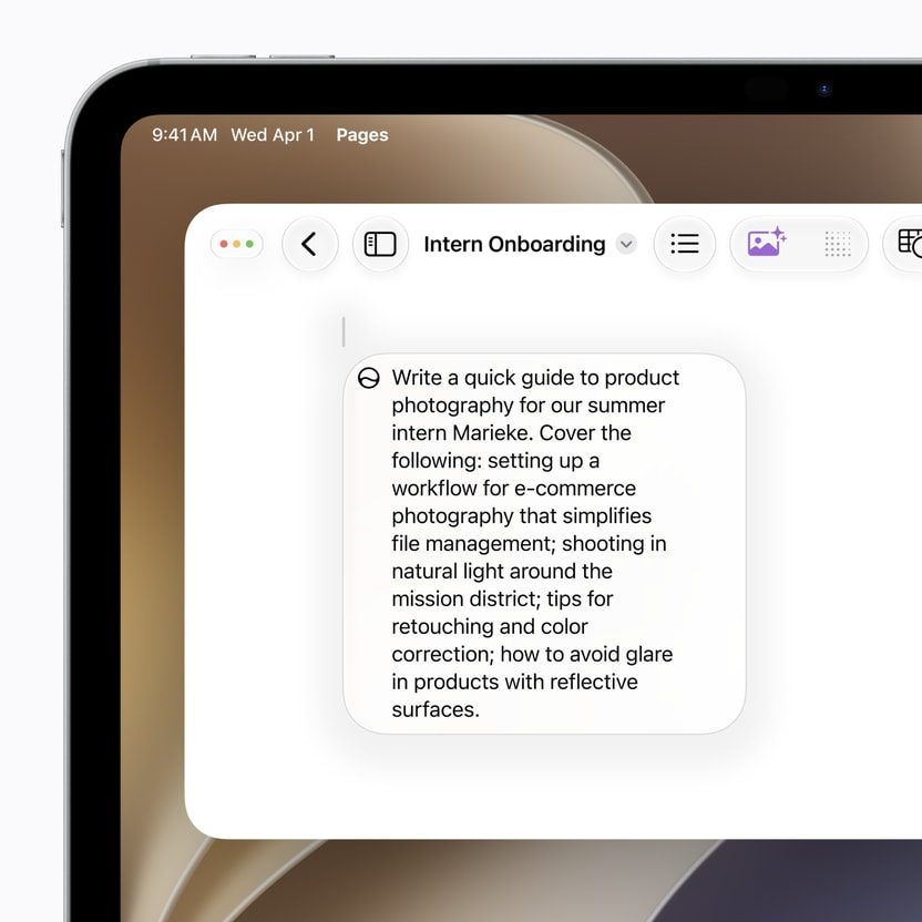 Siri redactando una guía a partir de una petición escrita en un documento en iPad.